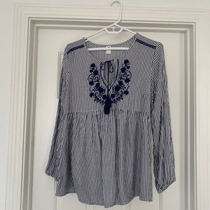 Blue striped flower embroidered blouse 3/4 sleeve